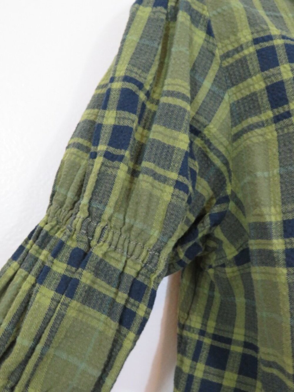 Anthropologie Pilcro size Medium The Tallulah Puff Sleeve Plaid Top Button Down - Picture 6 of 6